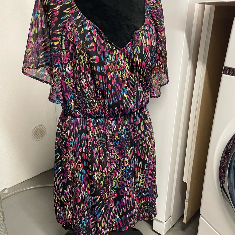 Mimi chica bright colored dress